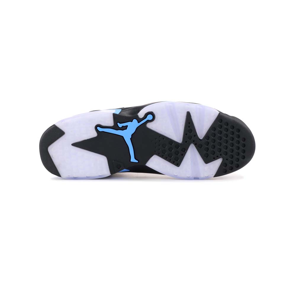 AIR_Jordan_6_Retro_UNC_384664_006_04