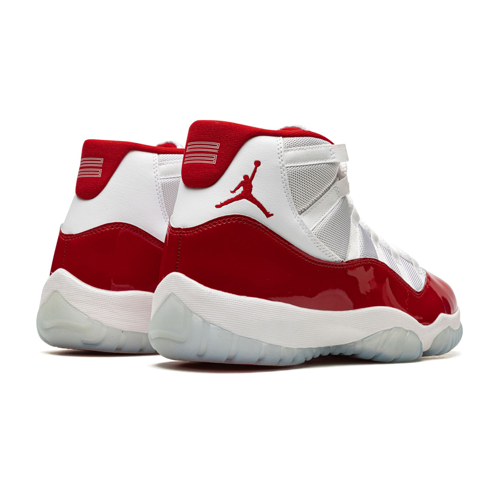 Nike_AIR_JORDAN_11_Cherry_2022_CT8012_116_04