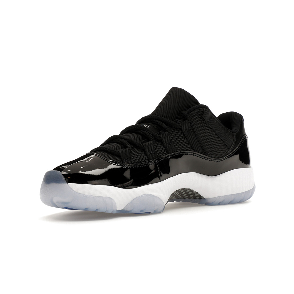 Nike_AIR_JORDAN_11_LOW_Space_Jam_FV5104_004_03