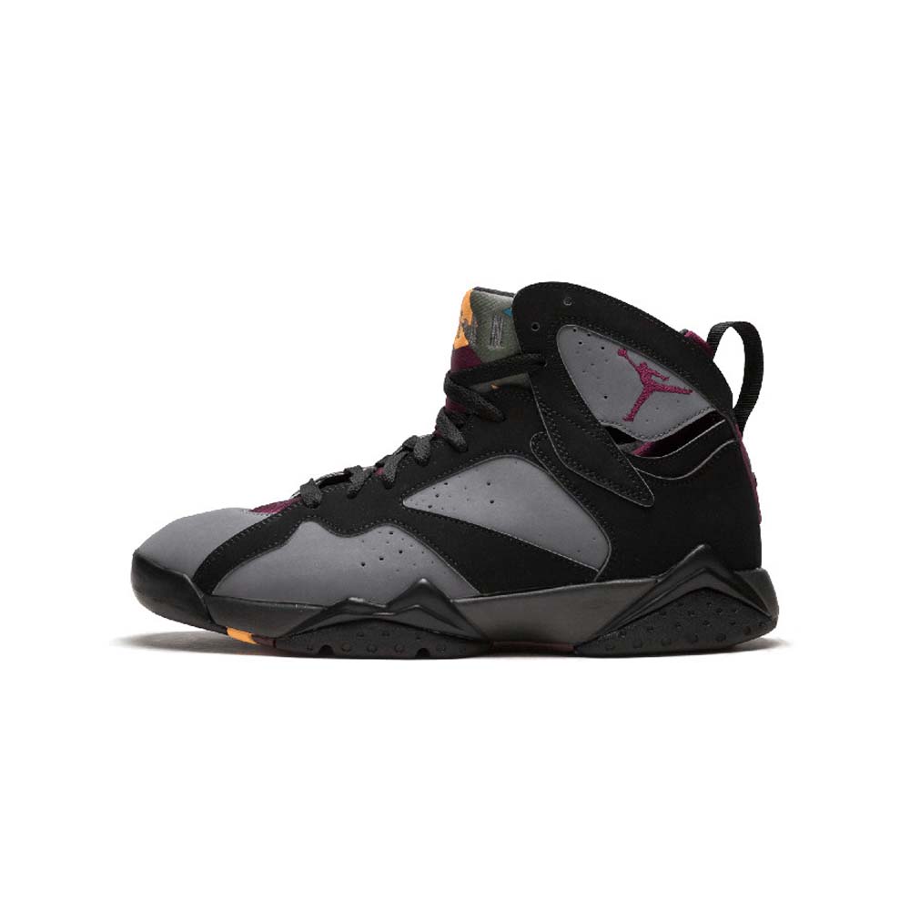 Nike_AIR_JORDAN_7_RETRO_BORDEAUX_2015_304775_034