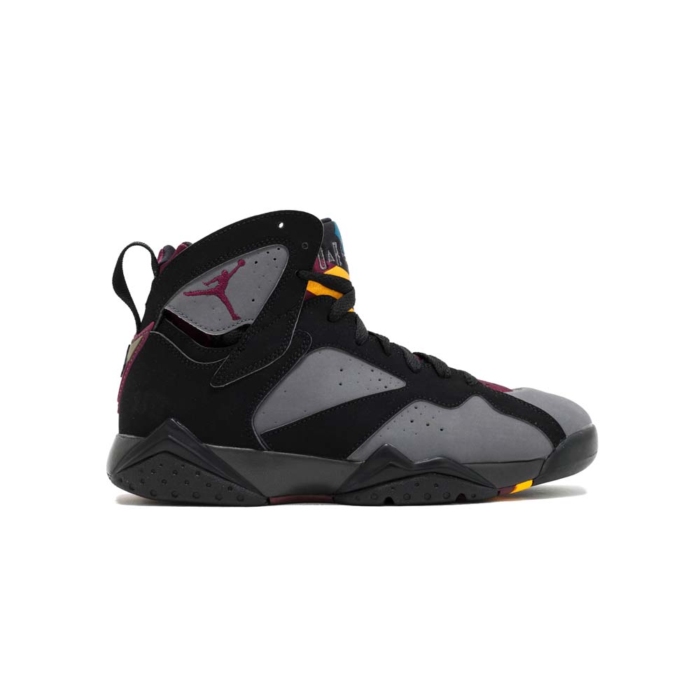 Nike_AIR_JORDAN_7_RETRO_BORDEAUX_2015_304775_034_01