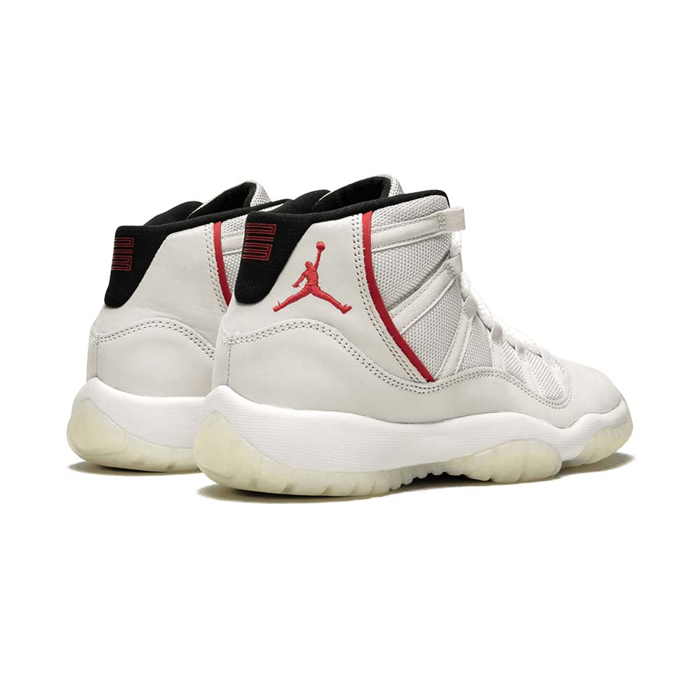 Nike_Air_Jordan_11_Retro_GS_Platinum_Tint_378038_016_02