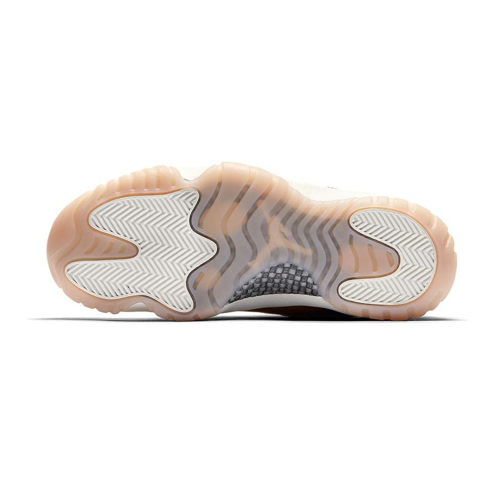 Nike_Air_Jordan_11_Retro_Low_WMNS_Rose_Gold_AH7860_105_03