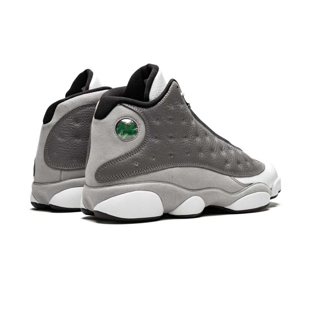 Nike_Air_Jordan_13_Atmosphere_Grey_414571_016_02