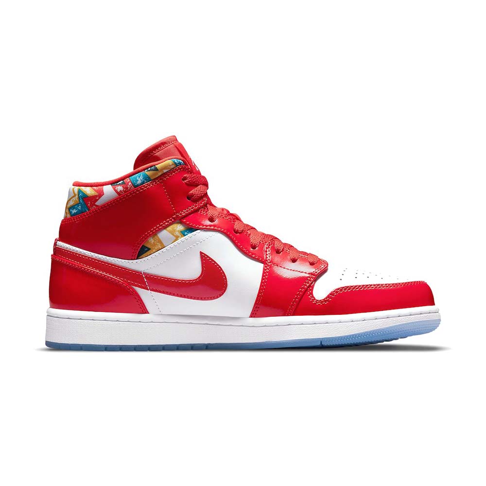 Nike_Air_Jordan_1_Mid_Red_Patent_DC7294_600_02