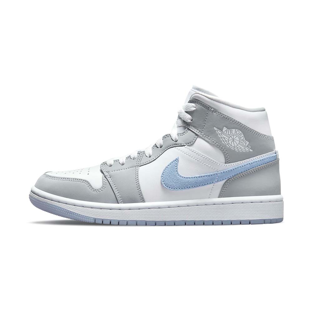 Nike_Air_Jordan_1_Mid_WMNS_Wolf_Grey_Aluminum_BQ6472_105