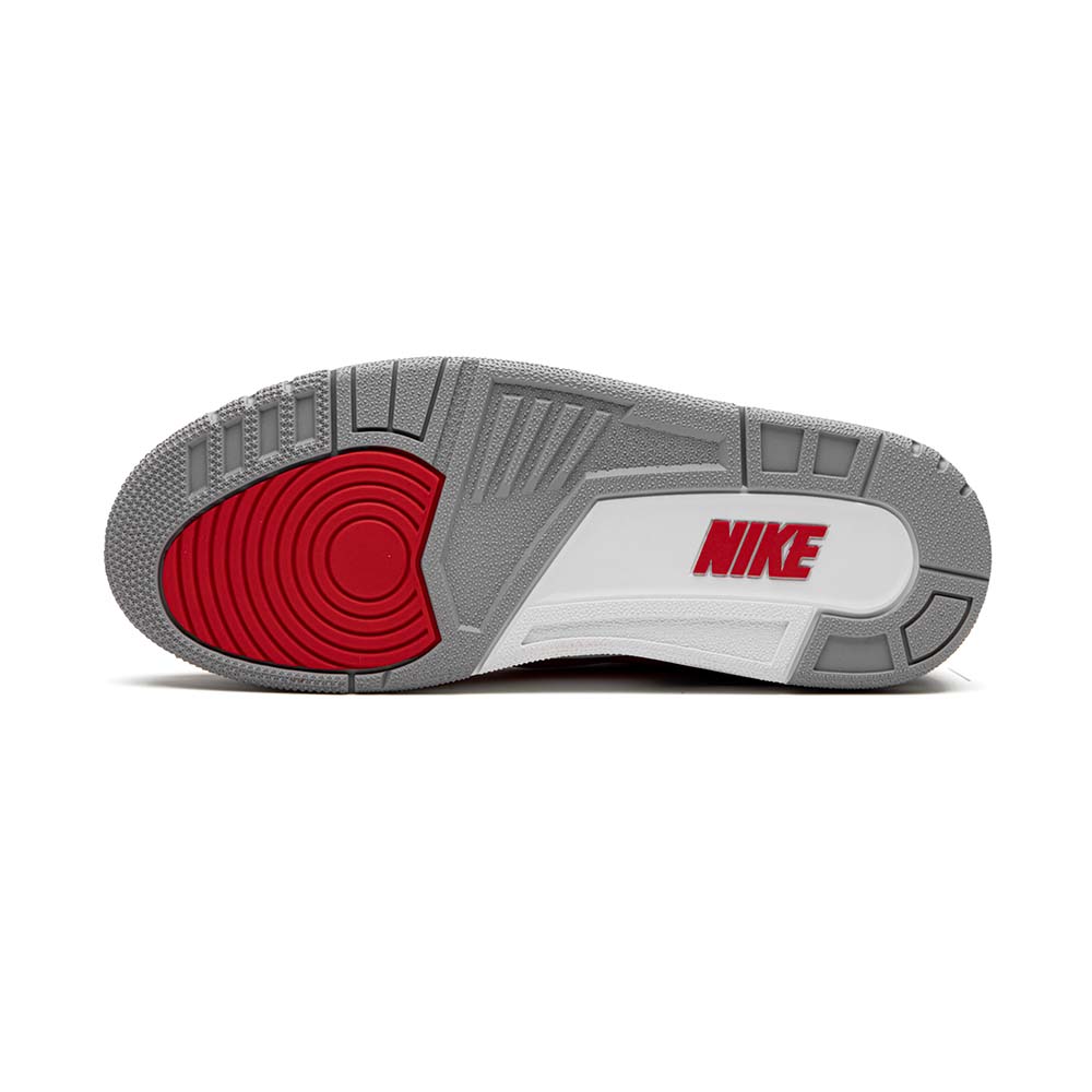 Nike_JORDAN_AIR_JORDAN_3_RETRO_RED_CEMENT_UNITE_CK5692_600_04