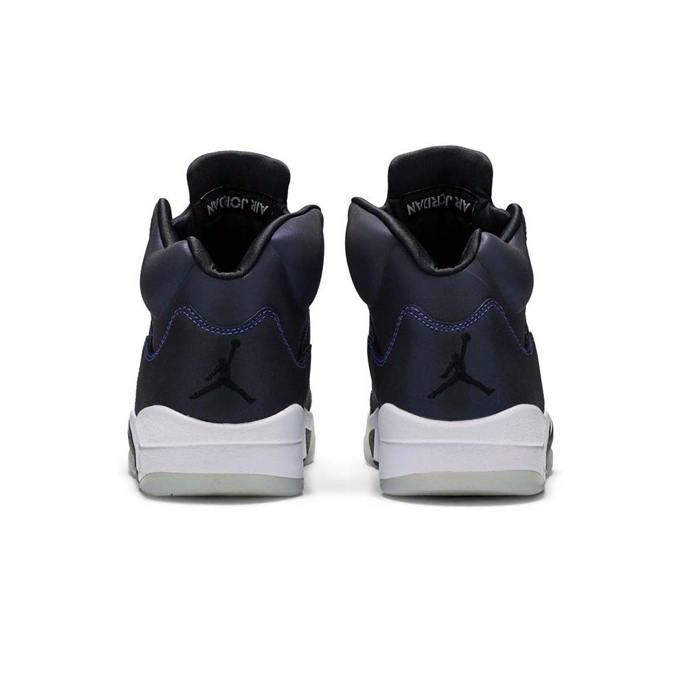 Nike_Jordan_Air_Jordan_5_Retro_WMNS_Oil_Grey_CD2722_001_03
