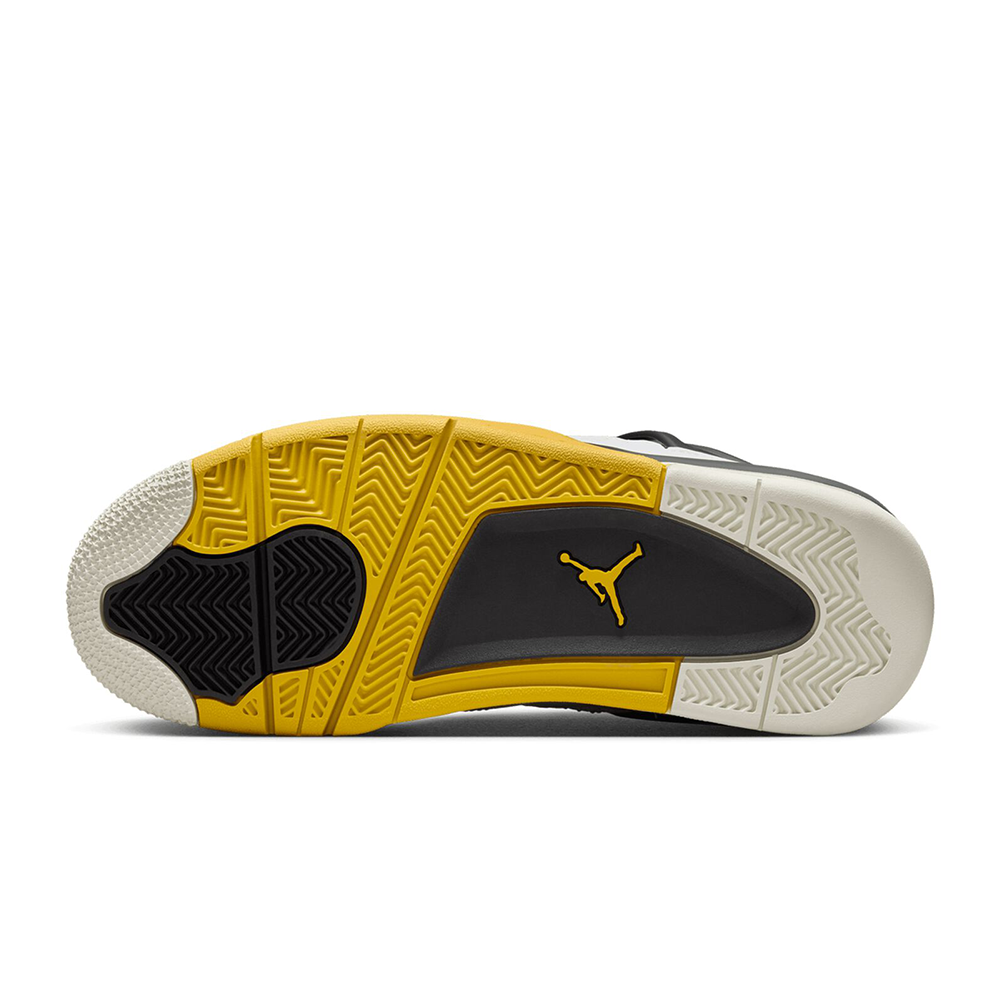White_Yellow_AQ9129_101_01