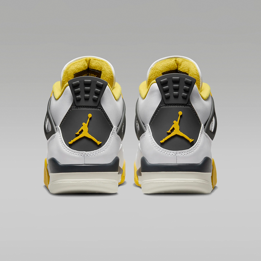 White_Yellow_AQ9129_101_05
