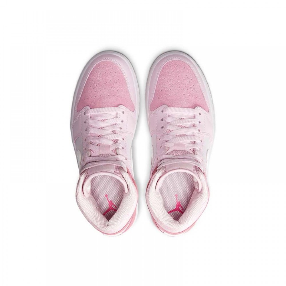 Nike_AIR_JORDAN_1_MID_IN_DIGITAL_PINK_CW5379_600_02