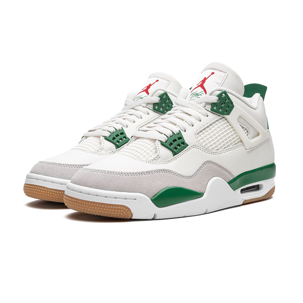 Nike_AIR_JORDAN_4_RETRO_SB_Pine_Green_DR5415_103_01