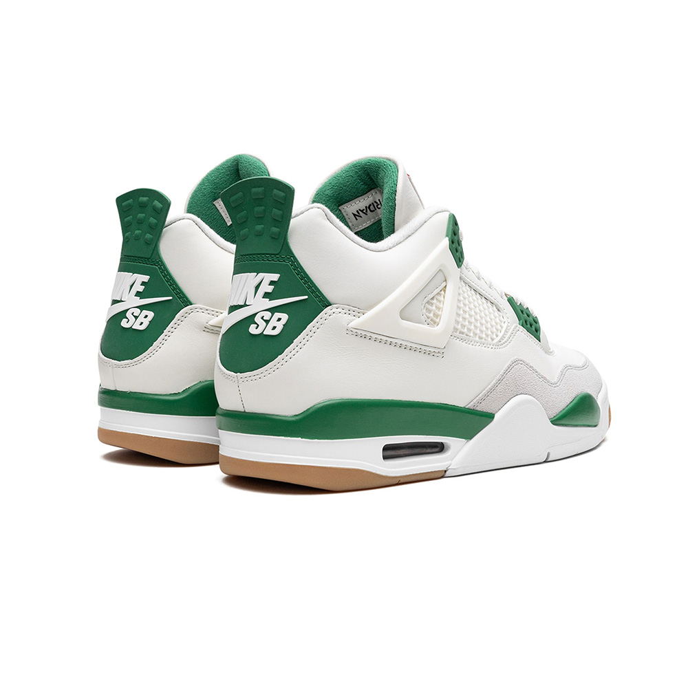 Nike_AIR_JORDAN_4_RETRO_SB_Pine_Green_DR5415_103_02