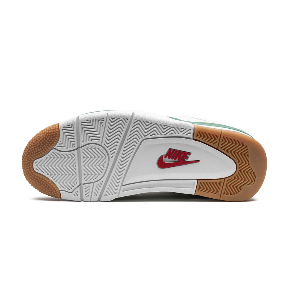 Nike_AIR_JORDAN_4_RETRO_SB_Pine_Green_DR5415_103_04