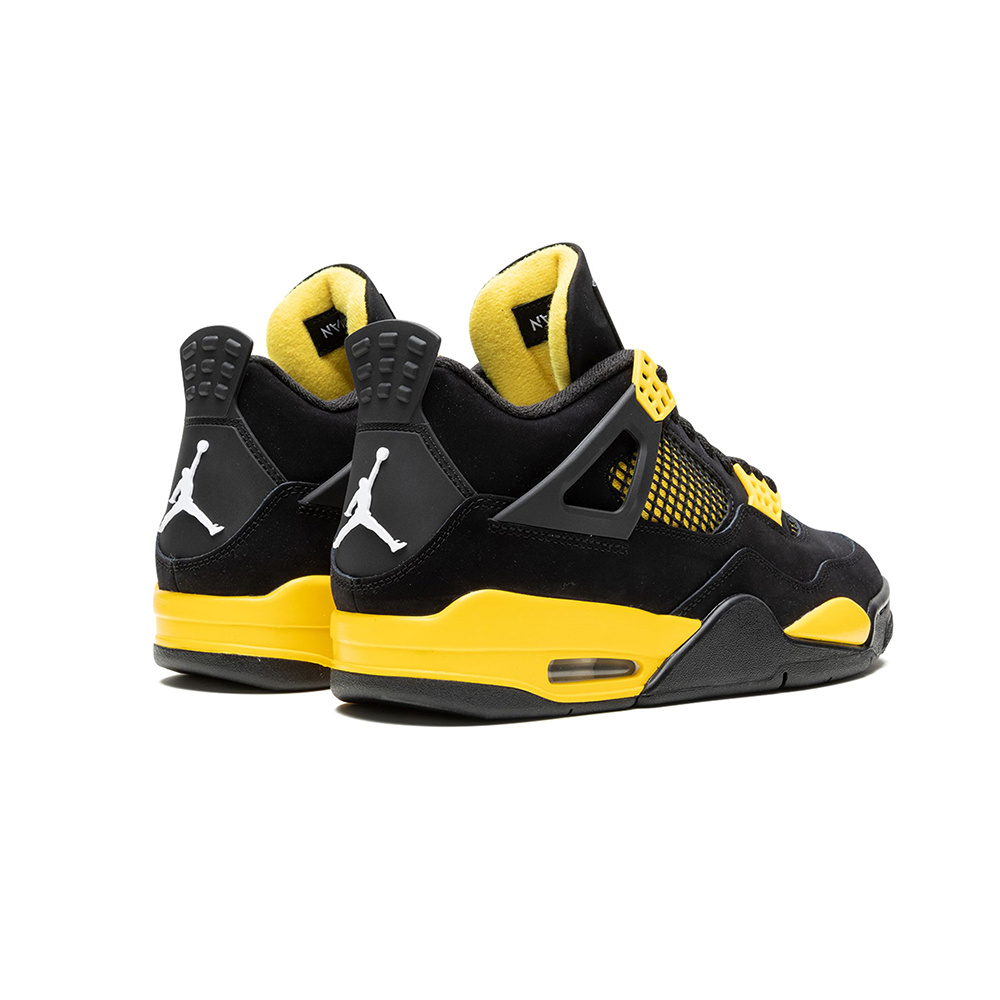 Nike_AIR_JORDAN_4_RETRO_Thunder_2023_DH6927_017_02