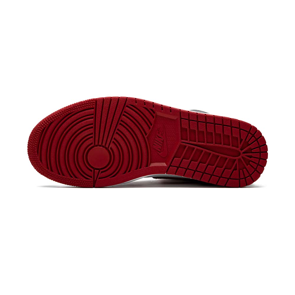 Nike_Air_Jordan_1_High_OG_Bloodline_Meant_To_Fly_555088_062_04