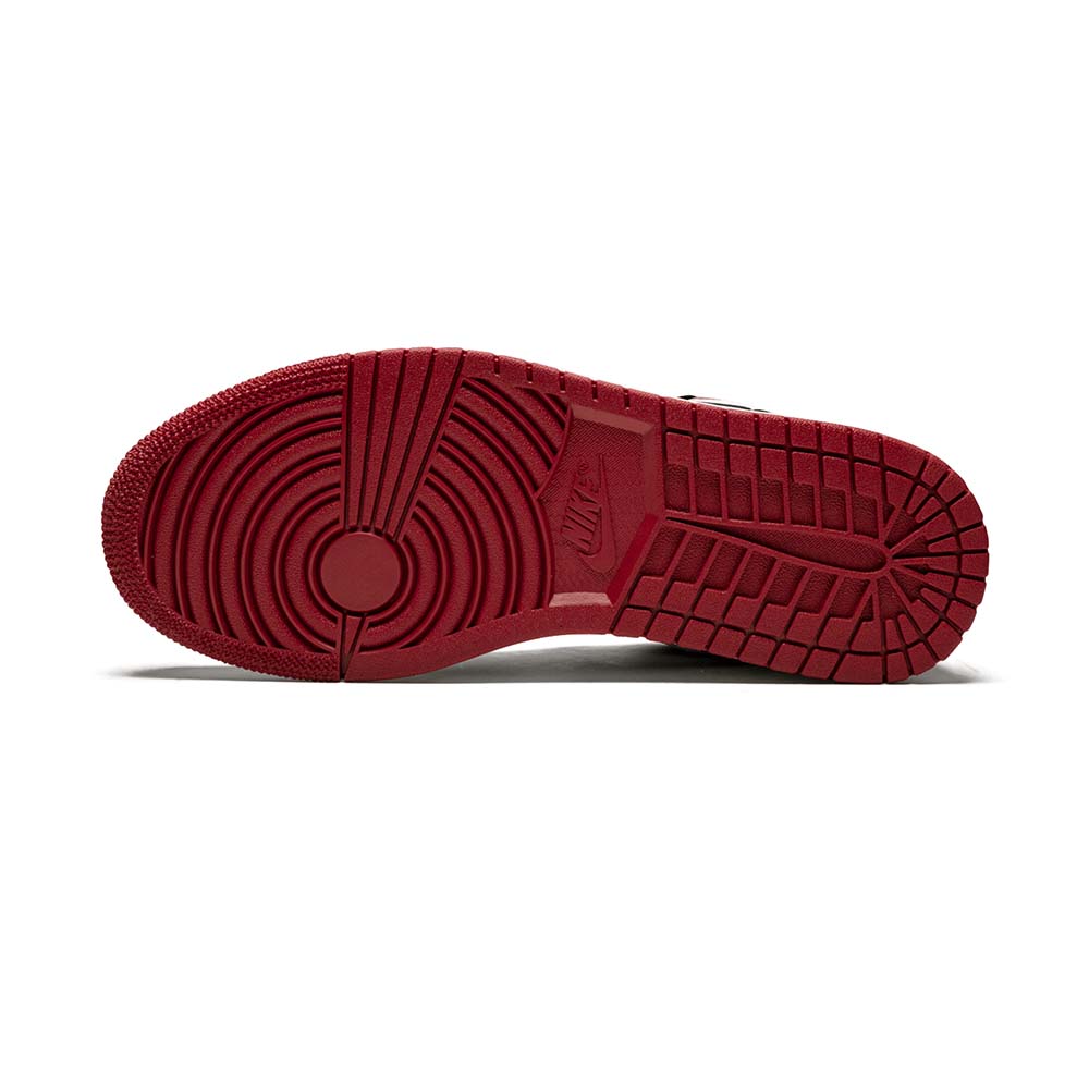 Nike_Air_Jordan_1_Low_Black_Toe_553558_116_04
