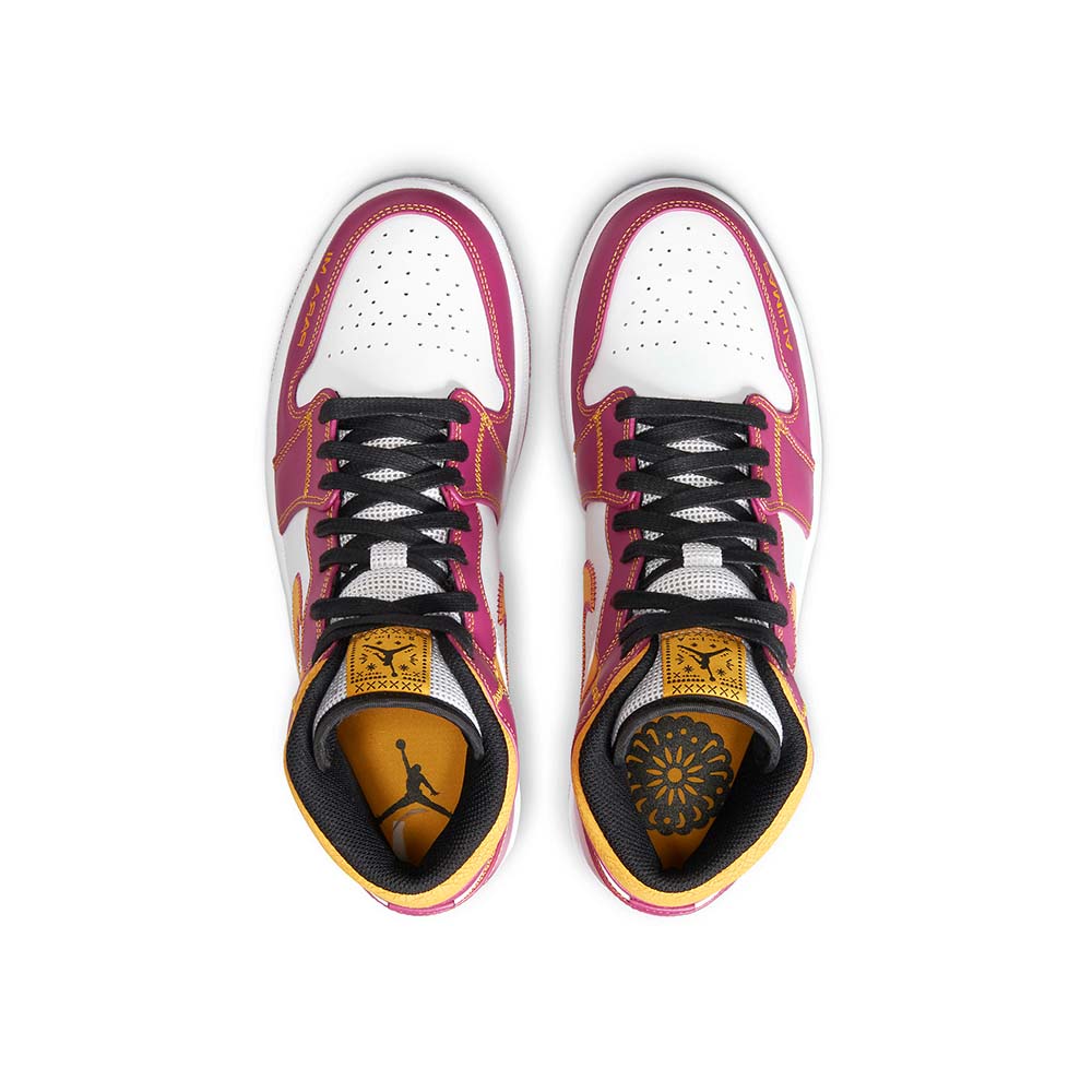 Nike_Air_Jordan_1_Mid_Familia_DC0350_100_02
