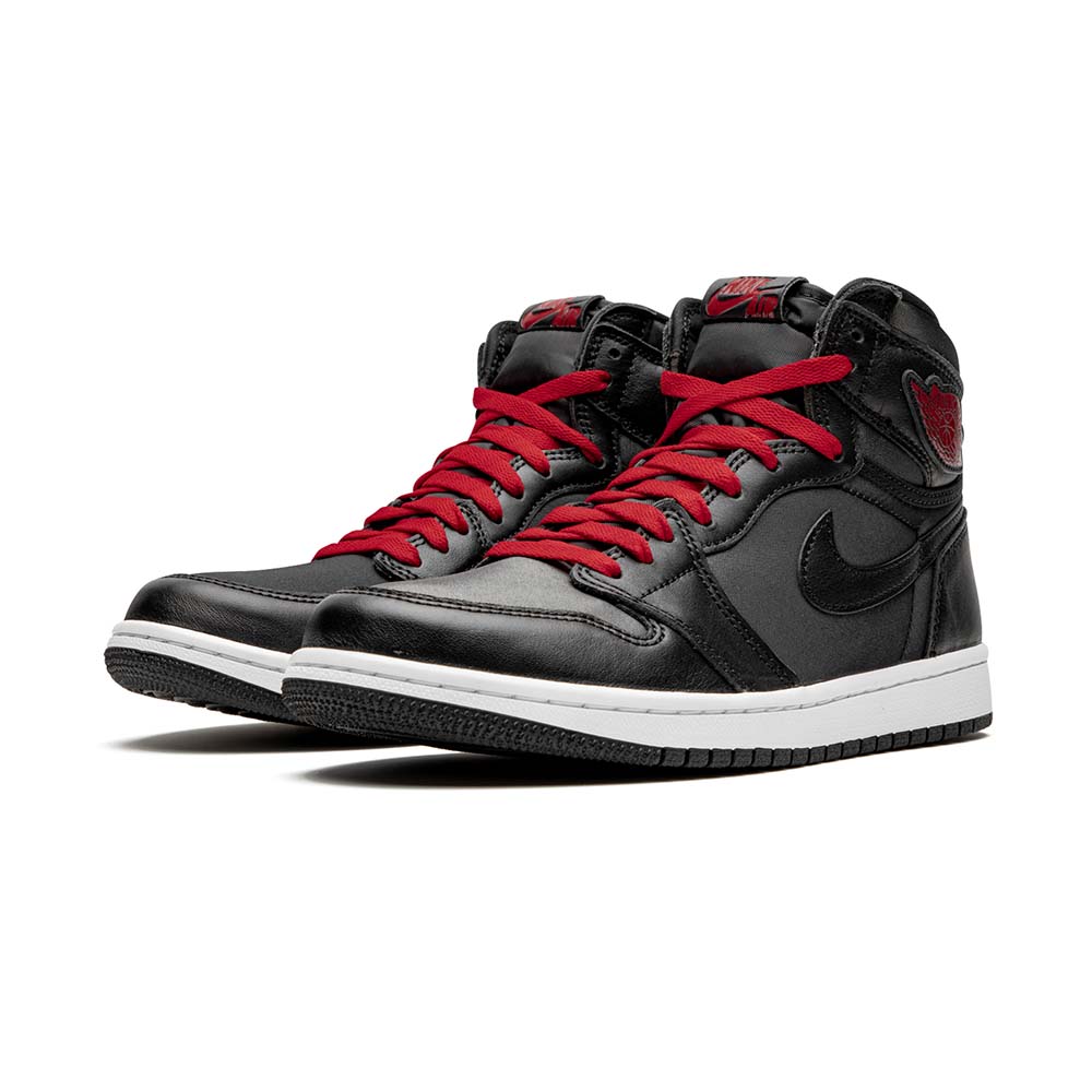 Nike_Air_Jordan_1_Retro_High_OG_Black_Gym_Red_555088_060_01