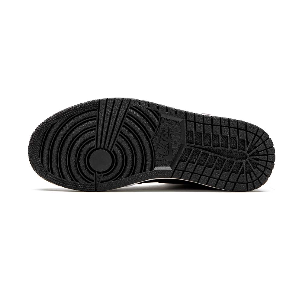 Nike_Air_Jordan_1_Retro_High_OG_Black_Gym_Red_555088_060_04