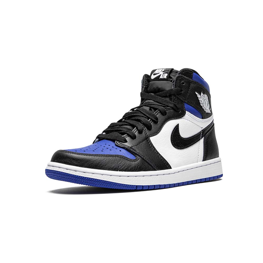 Nike_Air_Jordan_1_Retro_High_OG_Royal_Toe_555088_041_03