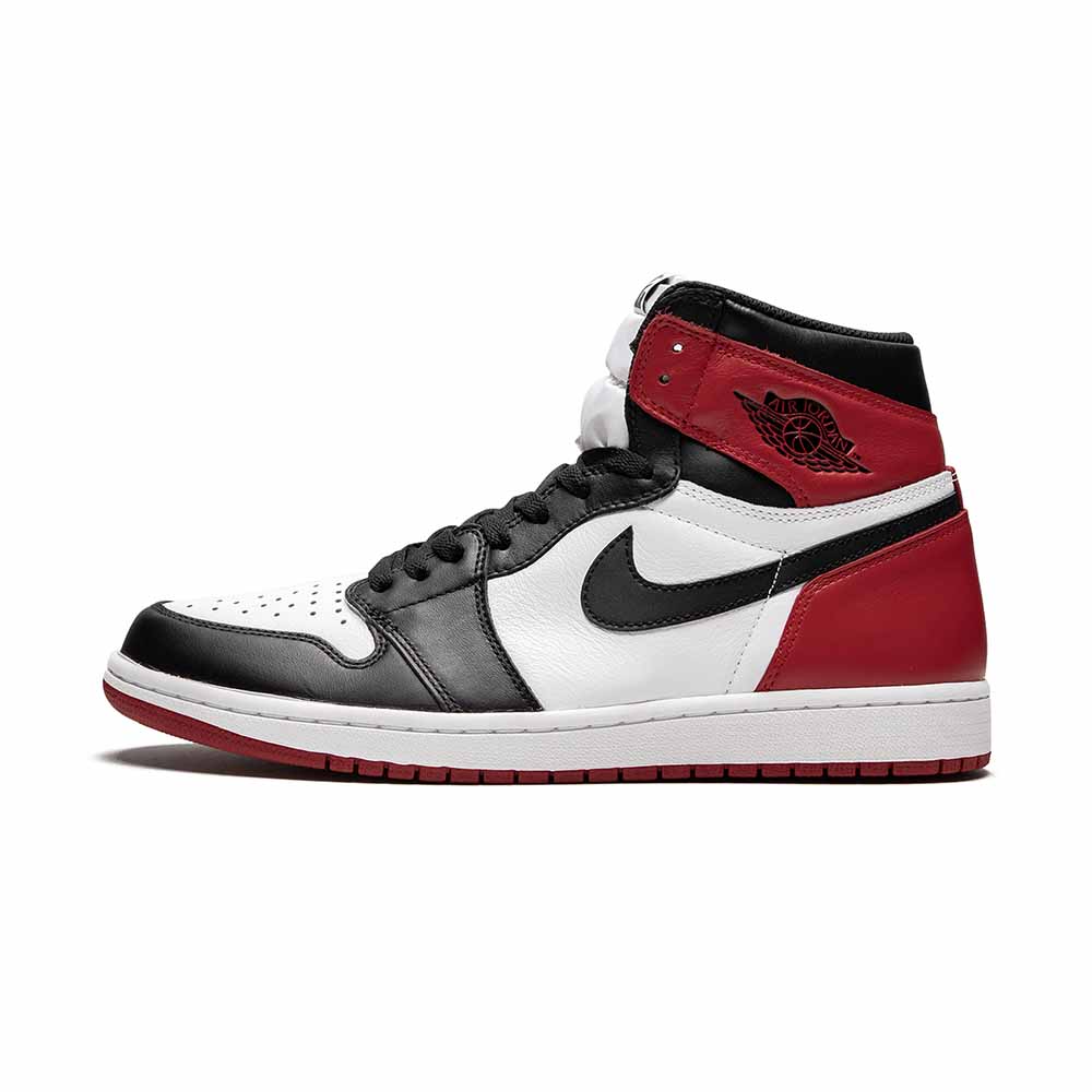 Nike_Jordan_Air_Jordan_1_Retro_High_OG_Black_Toe_555088_125