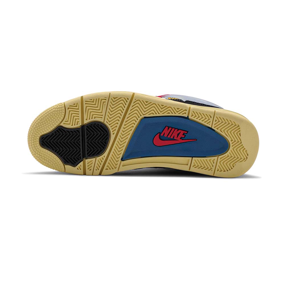 Nike_Jordan_Air_Jordan_4_SP_Union_Off_Noir_DC9533_001_04