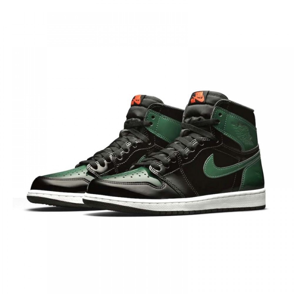 Nike_SOLEFLY_X_AIR_JORDAN_1_RETRO_HIGH_OG_ART_BASEL_AV3905_038_01