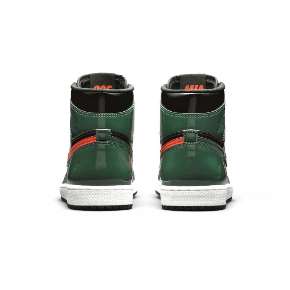 Nike_SOLEFLY_X_AIR_JORDAN_1_RETRO_HIGH_OG_ART_BASEL_AV3905_038_03